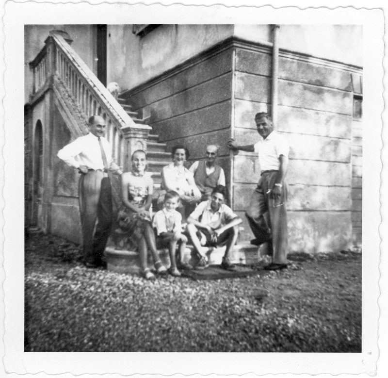 [1947 -48?] Con parenti e cugina inglese in visita a San Fermo