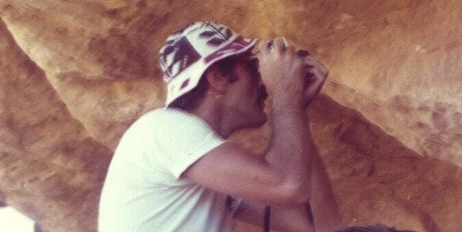 [1972] Nel Tassili (Djanet) a caccia di pitture rupestri (da fotografare)