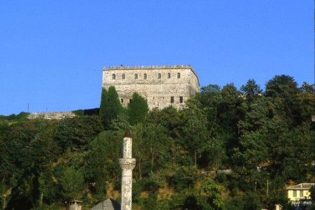 La seconda città dell’Albania. Molto bella