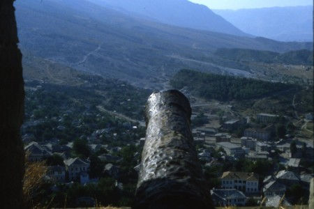 La seconda città dell’Albania. Molto bella