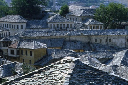 La seconda città dell’Albania. Molto bella