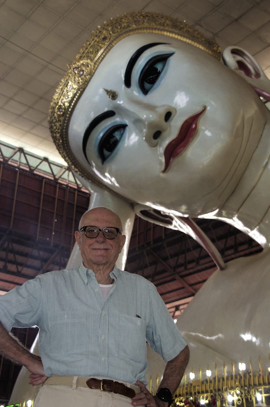 Buddha reclino di Yangon
